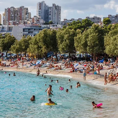 With Wifi - 13303 Apartment Split